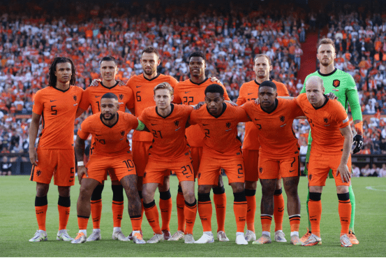 足球风云,澳籍助教蒙,哥马利与中,B体育官网,B体育平台,B体育链接,B体育官方