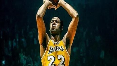 切尔西与纽卡激战平分秋色，詹姆斯远射惊为天人，沃尔特马德梅开二度展神威！